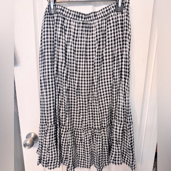 Old Navy Dresses & Skirts - Old navy skirt